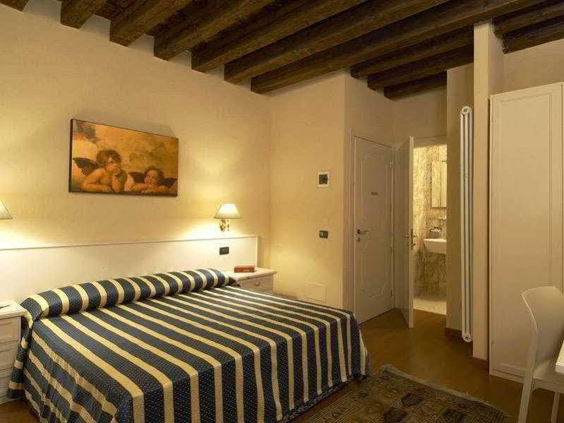 Venice Resorts Bagian luar foto