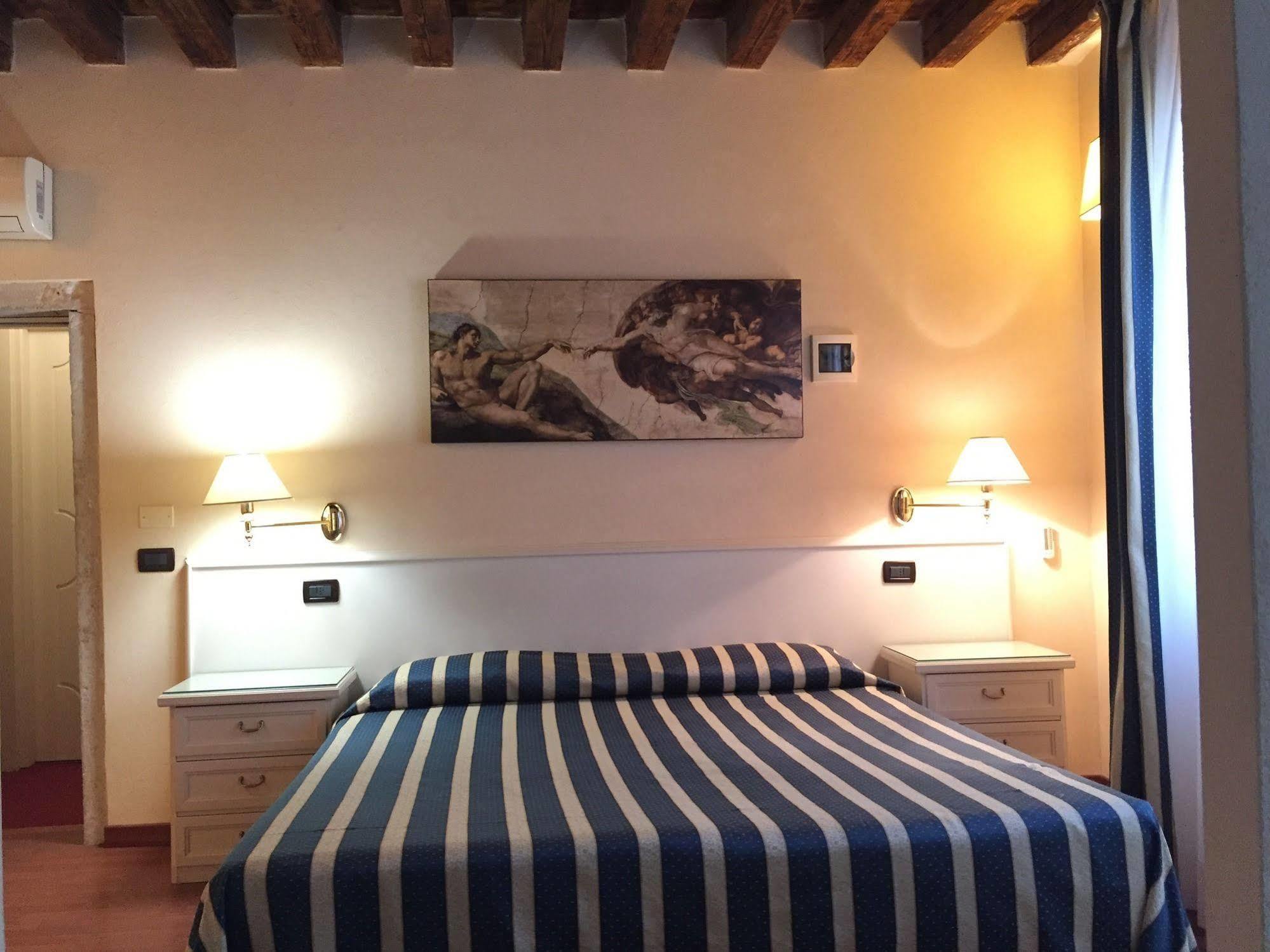 Venice Resorts Bagian luar foto